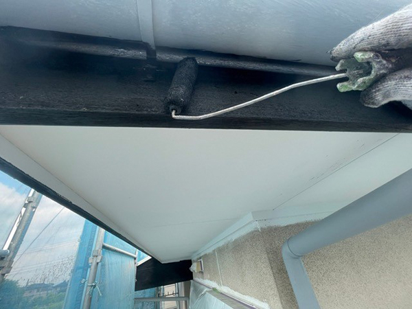 木部の破風の仕上げ