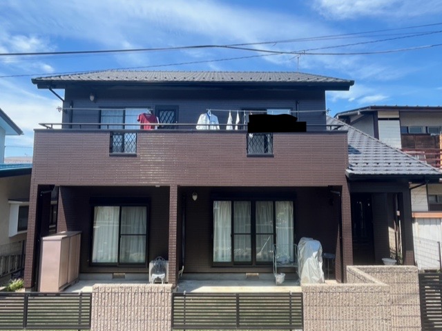 宇都宮市末広町 T 様邸 ：高耐久無機外壁塗装工事 /瓦復旧工事